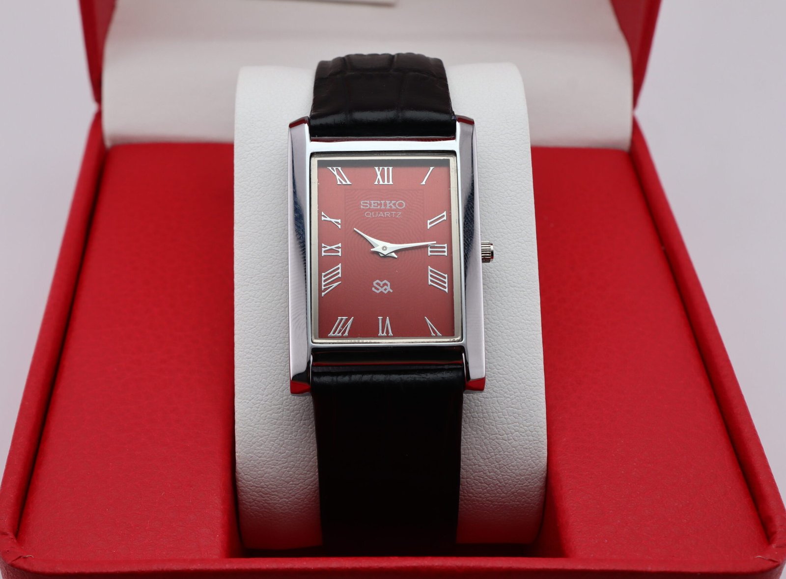 IMG_1826 Refurbished Vintage Seiko Slim Tank Men's Wrist Watch Red Dial With Black Strap - Image 1