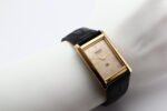 Refurbished Vintage Seiko Slim Tank Men's Wrist Watch Gold Dial With Black Strap - Image 4