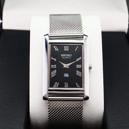 Refurbished Vintage Seiko Slim Tank Men's Wrist Watch Black Dial With Silver Mesh Band